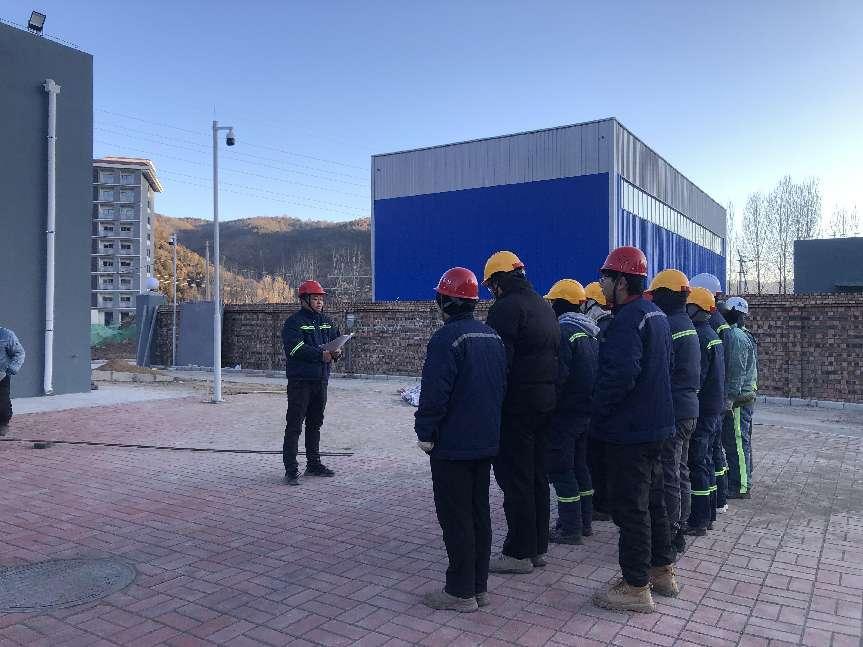 克服困難 挑戰(zhàn)阻礙——黃陵新材公司原料段電動機(jī)首次通電運(yùn)轉(zhuǎn)成功